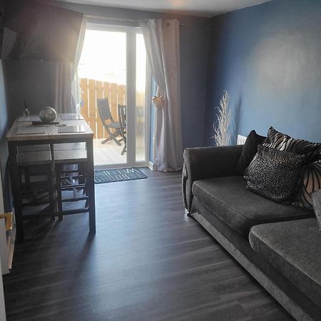 Отель Amble Harbour Retreats Экстерьер фото