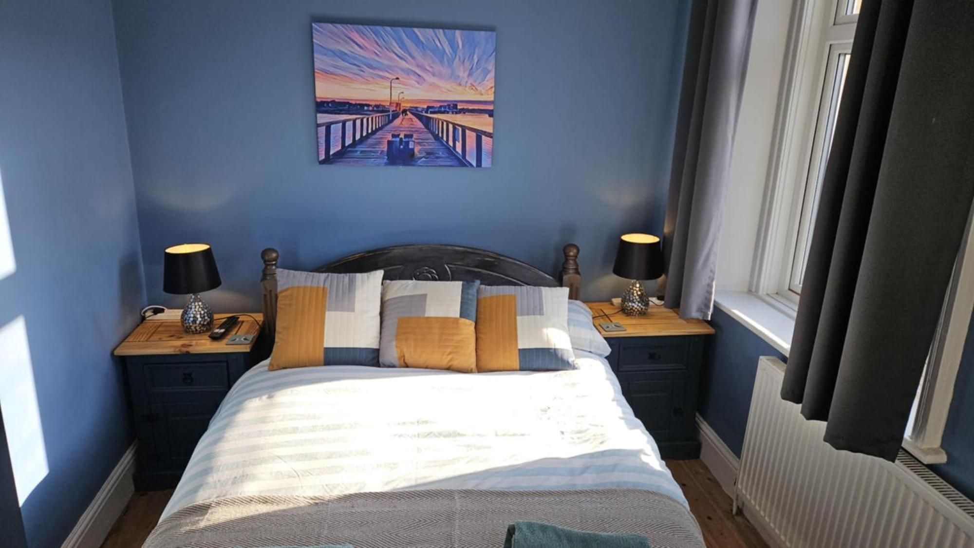 Отель Amble Harbour Retreats Экстерьер фото